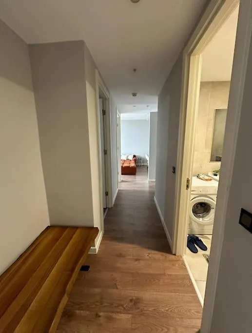 公寓 33 Floor Cozy Central With Balcony Gym Pool 伊斯坦布尔