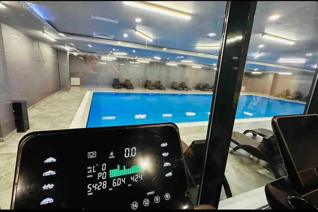 33 Floor Cozy Central With Balcony Gym Pool 伊斯坦布尔 土耳其
